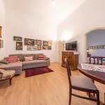 Apartment Hungarian Souvenir Budapest